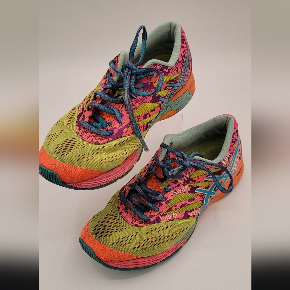 Asics womens sneakers size 9.5